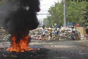 Us Orders Some Diplomats To Leave Myanmar As Unrest Grows
