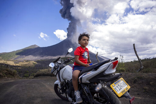 Evacuation Request Ignored At Guatemala’s Pacaya Volcano