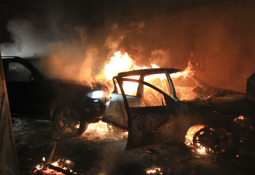 N Ireland Leaders Call For Calm After Night Of Rioting