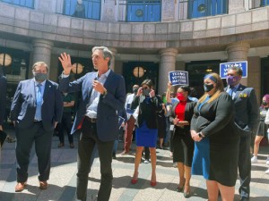 New Gop Led Voting Restrictions Move Forward In Texas