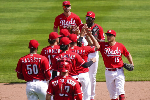 Reds Keep Rolling, Hit 4 Hrs To Back Castillo, Sweep Pirates