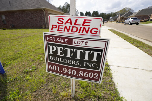 Us Average Mortgage Rates Fall Again; 30 Year Loan At 3.04%