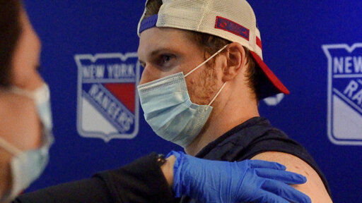 Nhl Grapples With Vaccine Inequity Between U.s. And Canada
