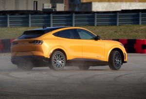 2021 Ford Mustang Mach E Gt