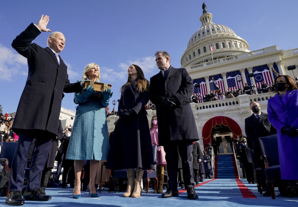 Biden Raises Us Refugee Cap To 62,500 After Facing Blowback For Delay In Easing Trump Limit