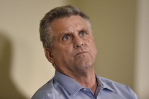 Michigan Coach Bo Schembechler’s Son, Players Say He Knew Of Abuse