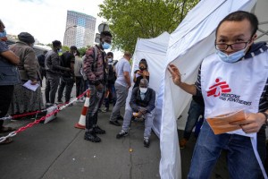 Aid Group Vaccinates Migrants As France Expands Virus Pass