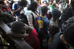 Colombia Coastal City Crowded With African, Haitian Migrants
