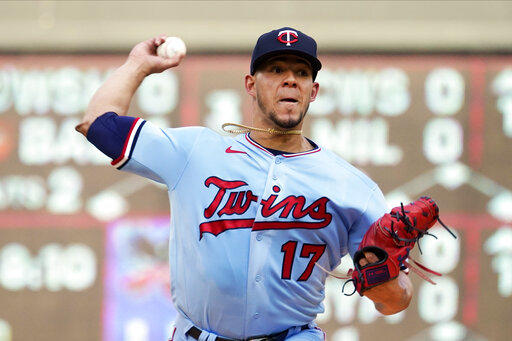 Ap Source: Twins Trade Pitcher José Berríos To Blue Jays