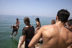 In Heat Emergency, Greece Adds Checks For Fires, Power Cuts