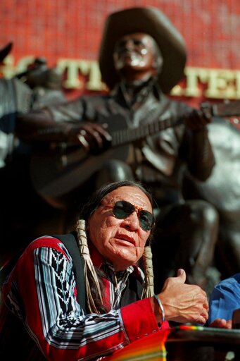 Saginaw Grant, Noted Native American Character Actor, Dies