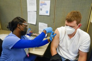 States Race To Use Covid 19 Vaccines Before They Expire