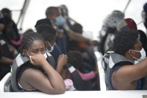 Colombia Coastal City Crowded With African, Haitian Migrants