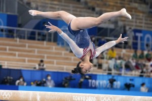 ‘happy Tears’: Lee’s Gold Sparks Joy At Home In Minnesota
