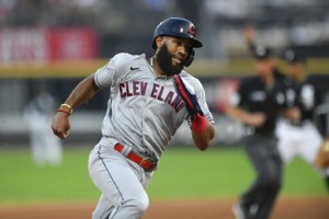 White Sox Rookie Zavala Hits 3 Hrs; Indians Rally, Win 12 11