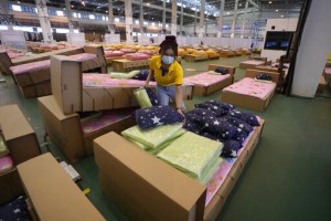 Thailand Builds Another Field Hospital For Virus Hit Bangkok