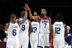 To The Quarters: Usa Routs Czech Republic, 119 84 In Tokyo