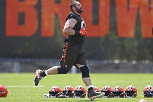 Nflpa President Criticizes League On Vaccine Wristbands