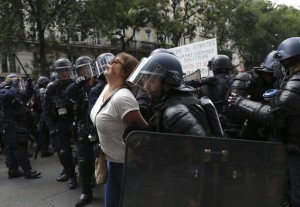 French Police Clash With Anti Virus Pass Protesters In Paris