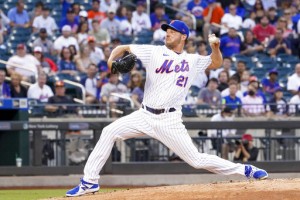 Votto Inches From Hr Record, Báez Helps Mets Rally Past Reds