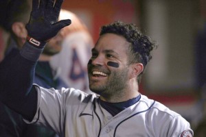Altuve Hits Grand Slam On 2 Homer Night, Astros Beat Giants