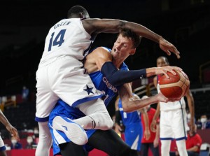 To The Quarters: Usa Routs Czech Republic, 119 84 In Tokyo