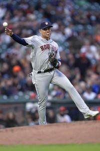 Altuve Hits Grand Slam On 2 Homer Night, Astros Beat Giants