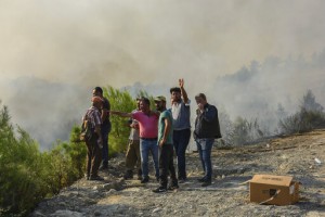 Fire Crews Still Battling Turkish Blazes As Some Reignite