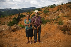 Their Town Wiped Out By A Mudslide, People Of La Reina Mourn