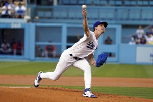 Mccullers, Astros Silence La Bats At Raucous Dodger Stadium