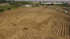 Indonesia Surpasses 100,000 Deaths Amid New Virus Wave