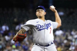 Betts Returns With Hr, Dodgers Pound Diamondbacks 13 0