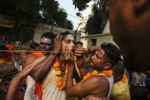 Ap Photos: Faith, Sport And Festival: The Month In Religion