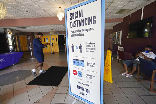 Pushback Challenges Vaccination Requirements At Us Colleges
