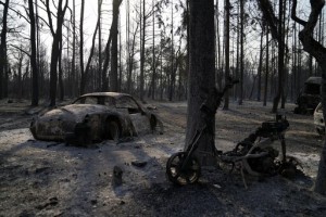 Eu Sends Help To Burning Balkans After Huge Fire Near Athens