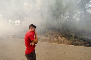 Greek Island Residents Flee Wildfire By Sea; Eu Sends Help