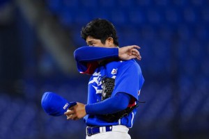 Alvarez A Summer Winter Medalist, Us Reaches Baseball Final
