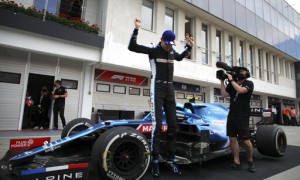 Ocon Wins Chaotic Hungarian Gp, Hamilton Takes F1 Lead