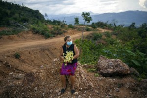 Their Town Wiped Out By A Mudslide, People Of La Reina Mourn