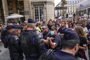 French Constitutional Court To Scrutinize Law On Health Pass