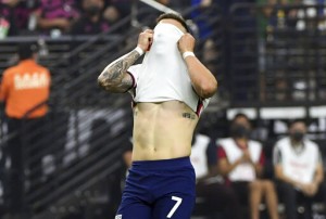 Us Junior Varsity Lineup Upsets Mexico 1 0 To Win Gold Cup