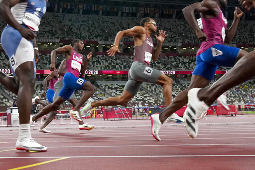 A Star Is Found: In 200, De Grasse Finally Gets His Gold