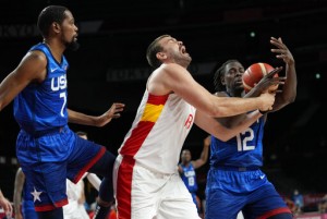Durant Scores 29, Us Reaches Olympic Semis, Tops Spain 95 81