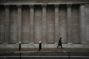 Bank Of England Buoyant On Uk Growth As It Holds Rates
