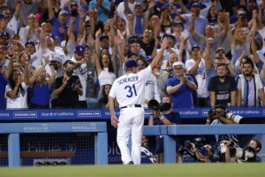 Scherzer Ks 10 In Debut, Dodgers Hit 4 Hrs To Beat Astros