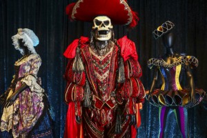 Broadway, Hollywood Costumes Go On Exhibit In Heart Of Nyc