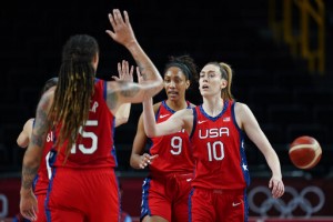 Stewart Leads Us To Semis With 79 55 Win Over Australia
