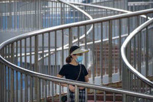China’s Worst Virus Outbreak In A Year Grows, 1 City Sealed