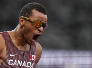 A Star Is Found: In 200, De Grasse Finally Gets His Gold