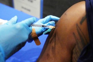Pushback Challenges Vaccination Requirements At Us Colleges
